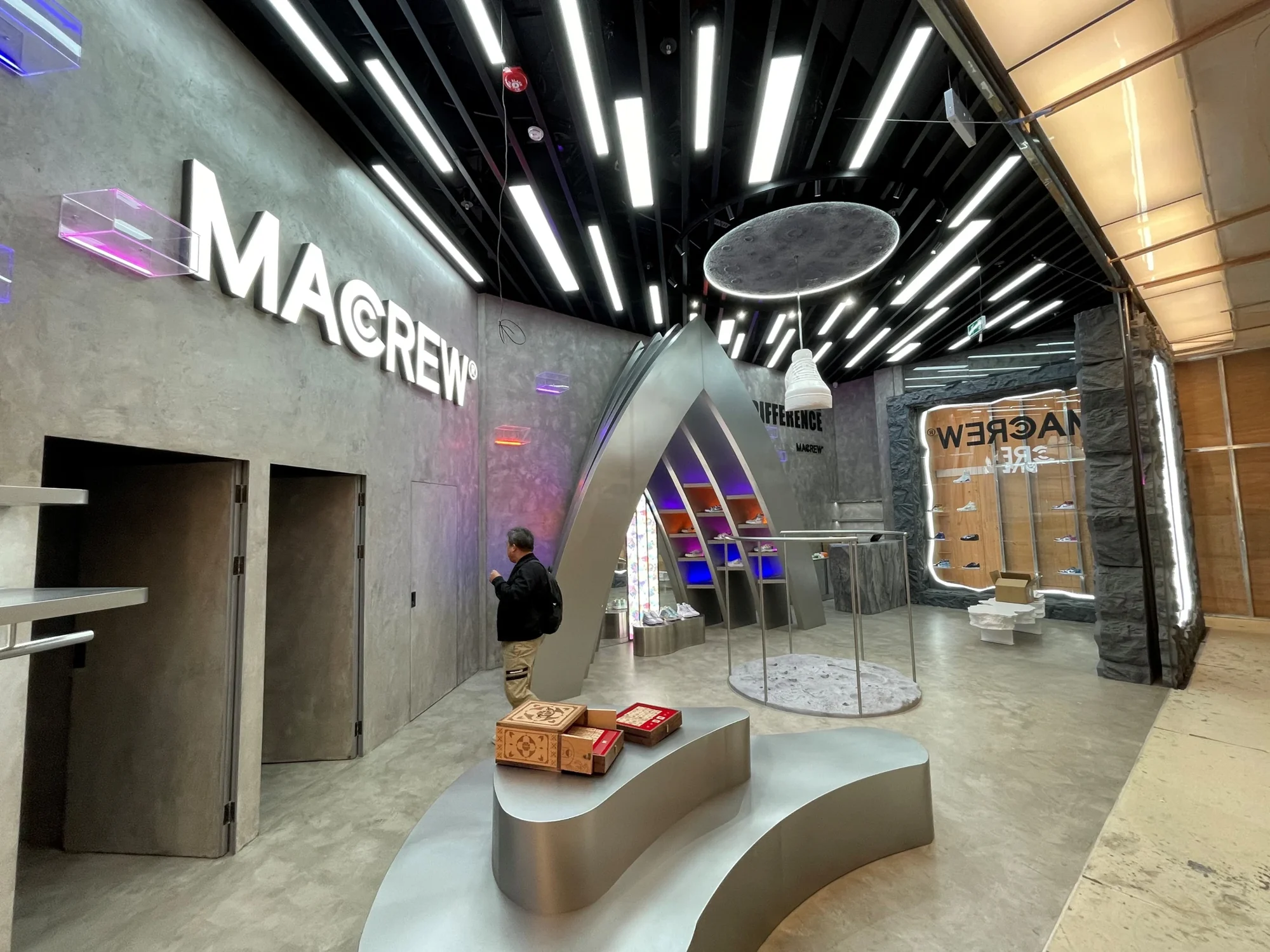 Maccrew — Grand Lisboa, Macau — view 1