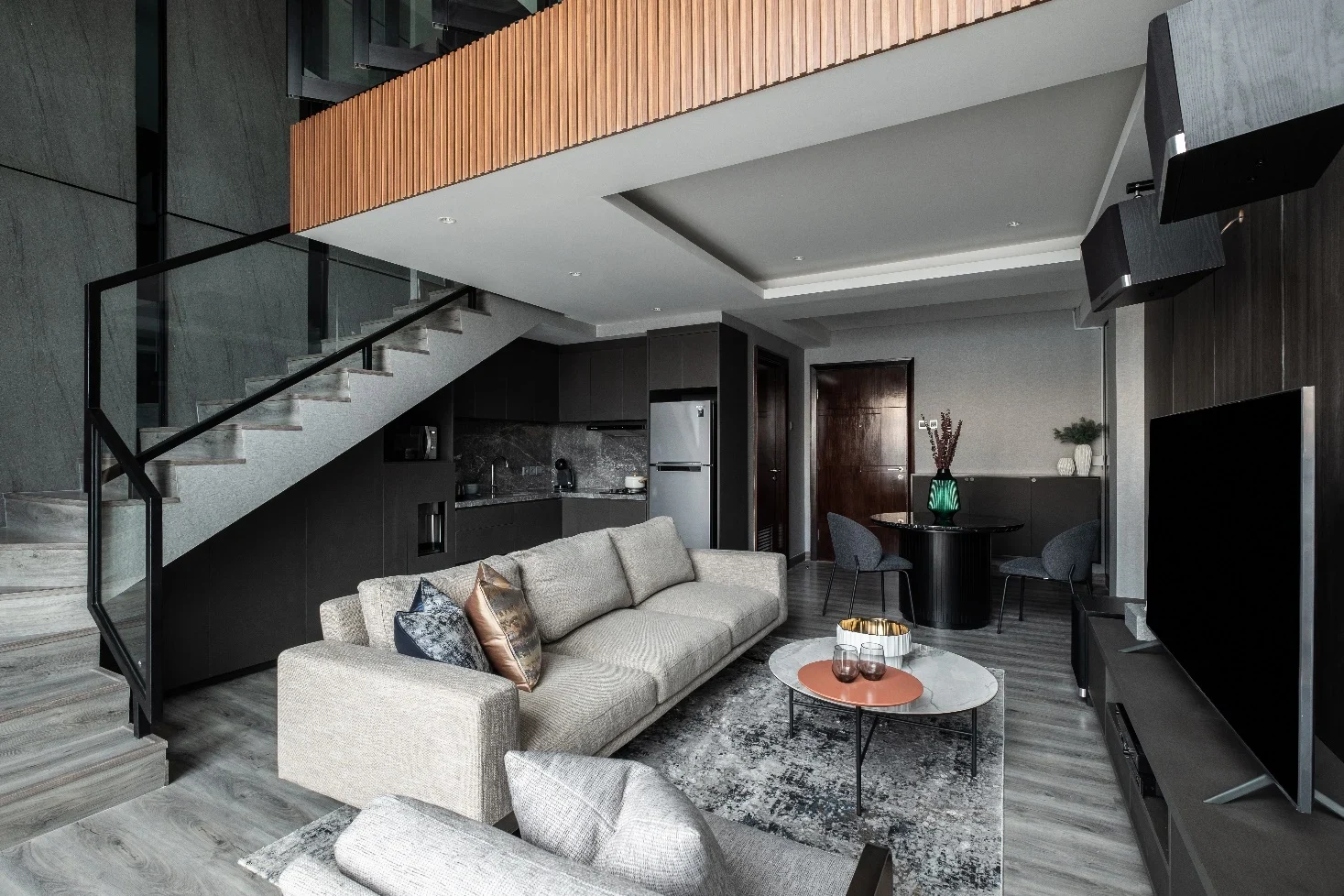 Neo Soho Residence — Privacy through material
